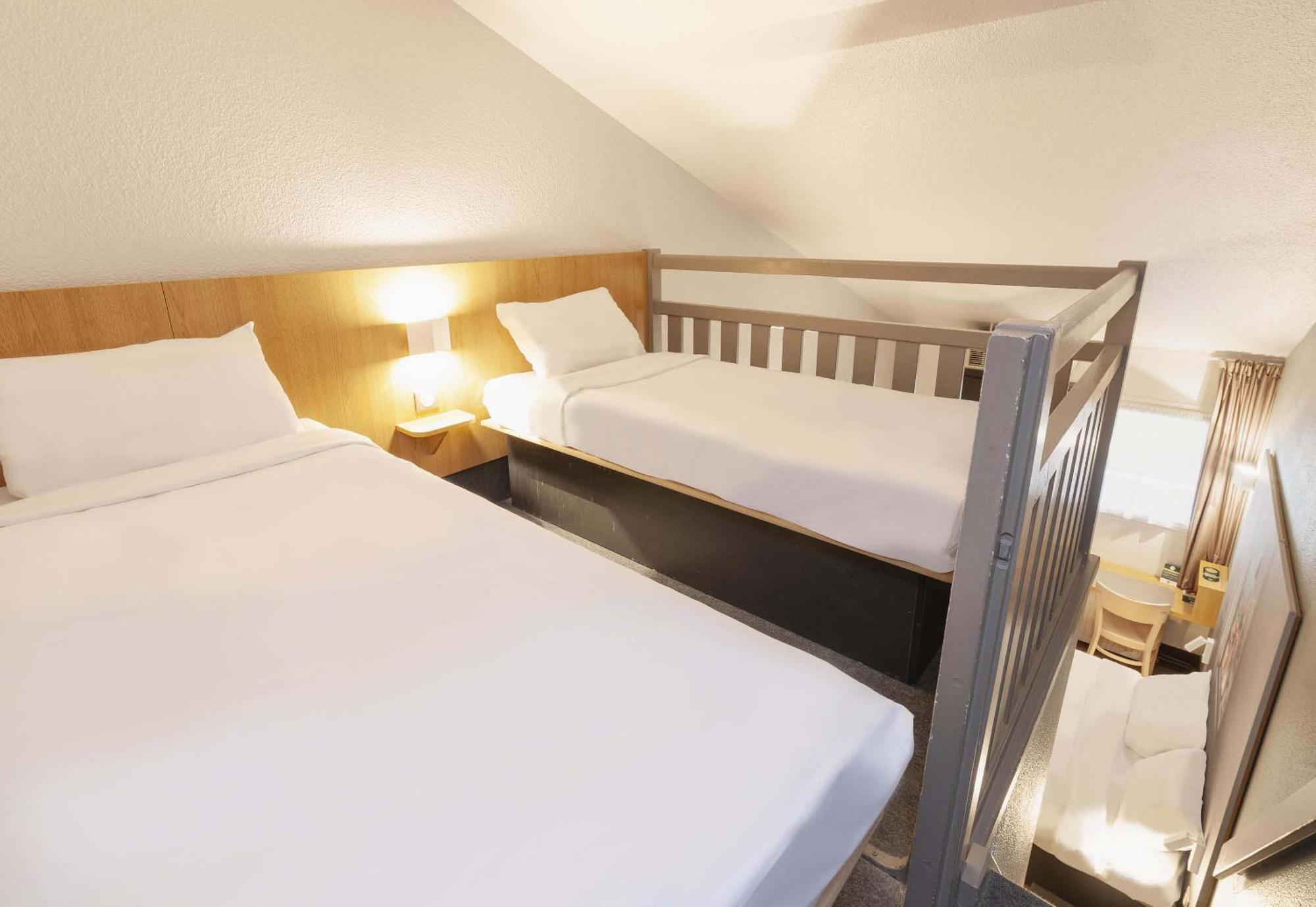 B&B Hôtel Bayonne 2*